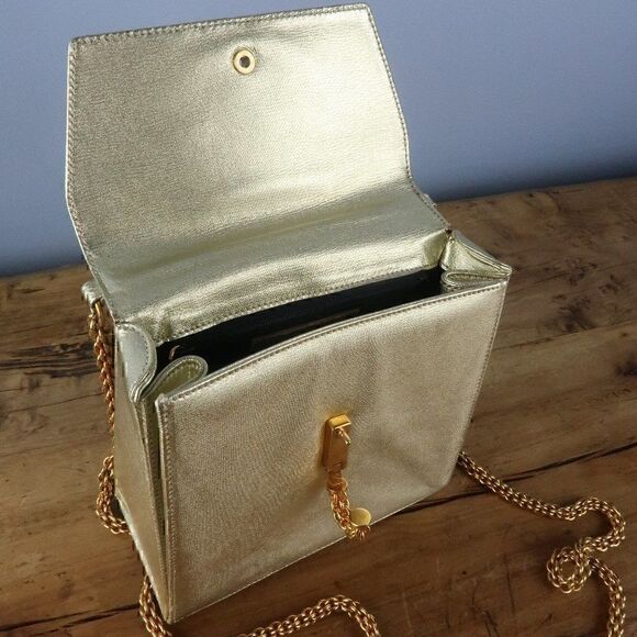 PALOMA PICASSO LOPEZ VINTAGE GOLD SHOULDER BAG WITH HEAVY GOLD CHAIN - Picture 3 of 13